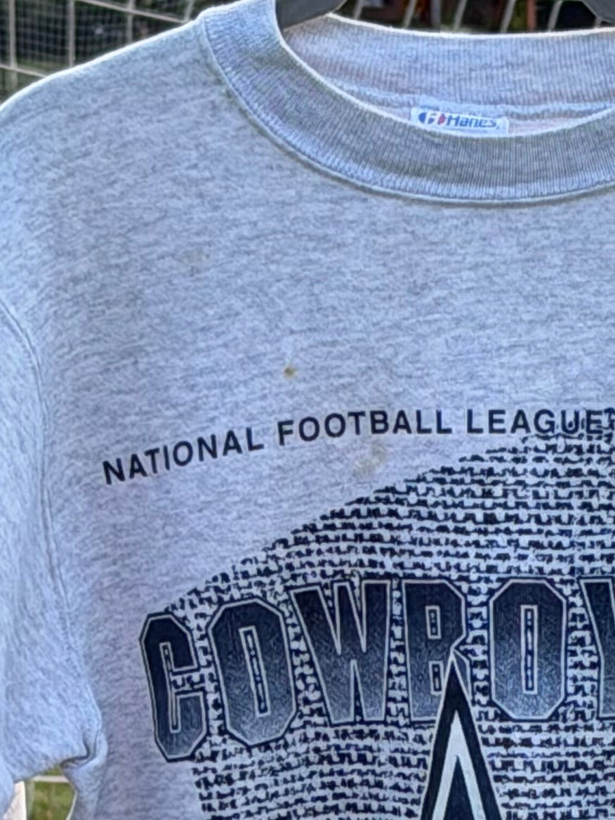 Dallas Cowboys sweatshirt
